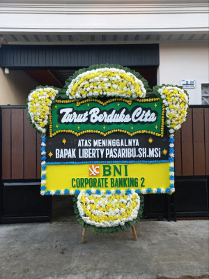 Papan Bunga Duka di Kamang Baru