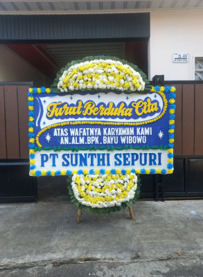 Papan Bunga Duka di Kamang Baru