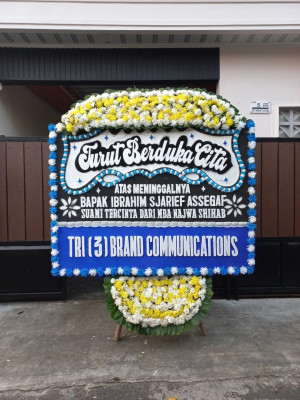 Papan Bunga Duka di Kamang Baru